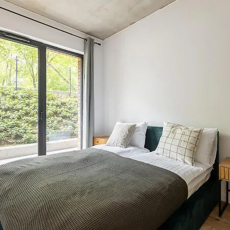 Homewell Lofty Nad Warta Apartment *